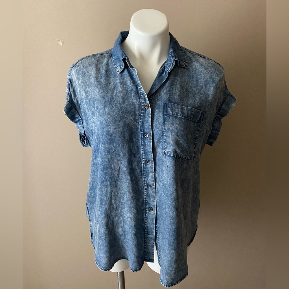 Jane + Delancey Women’s Chambray Rolled Sleeve Button Down Shirt Size Small
